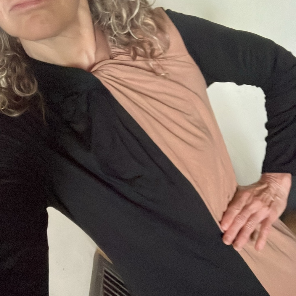 Small could fit medium Anne Klein dress.
